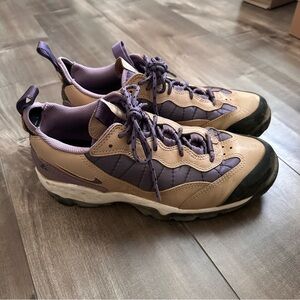 Nike ACG Air Mada Hiking Gorpcore Shoes 9M